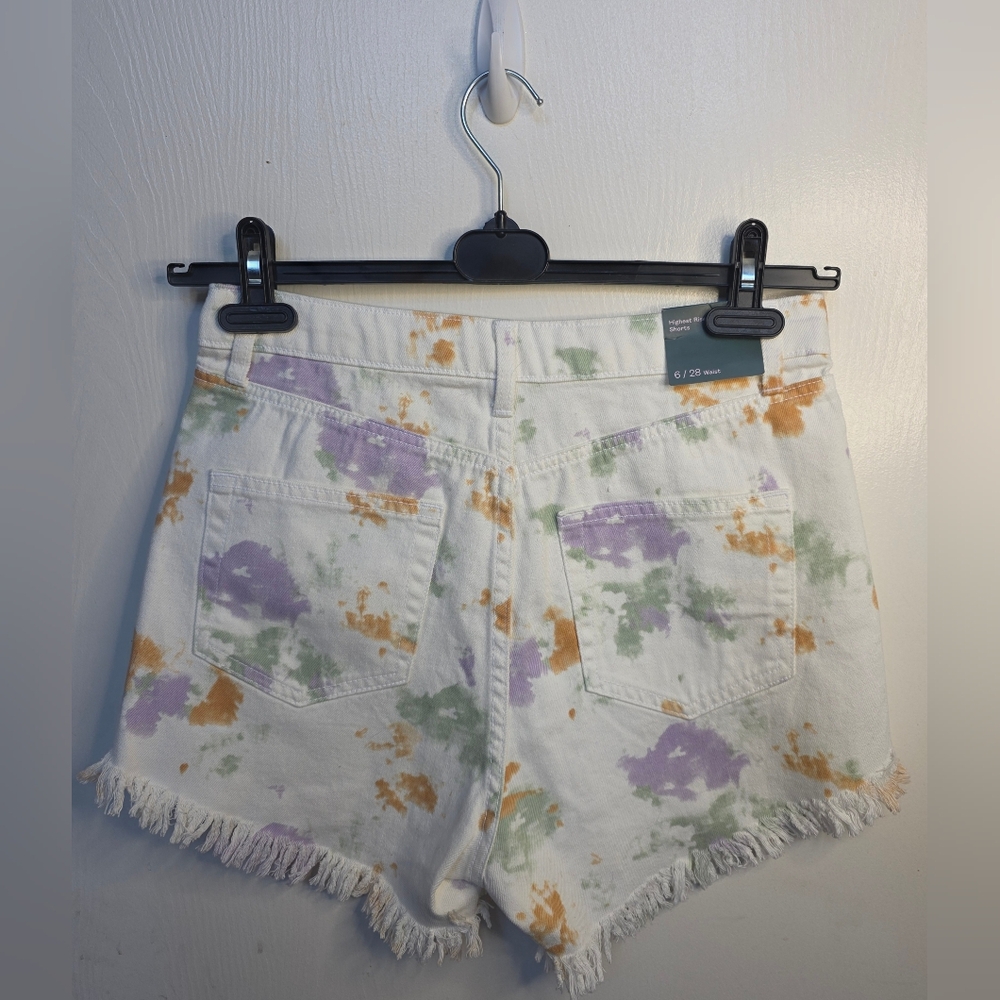 *3 FOR $12*Wild Fable Highest Rise White Multi Color Splatter CutOff Jean Shorts - Picture 2 of 10